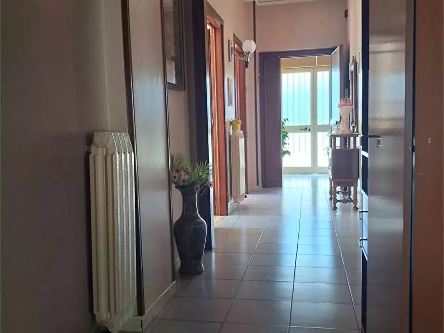 Immagine 9 di Villa in vendita  a Formia