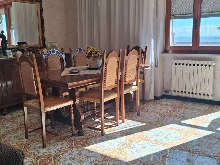 Immagine 16 di Villa in vendita  a Formia