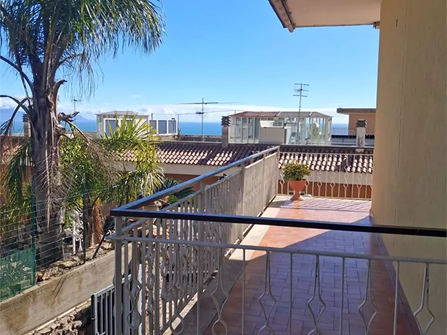 Immagine 20 di Villa in vendita  a Formia