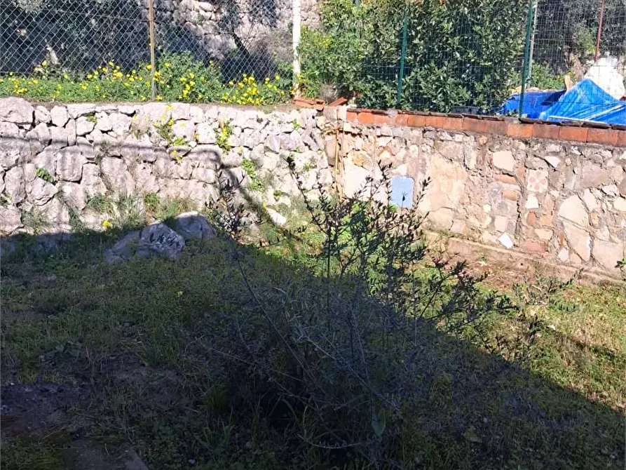 Immagine 22 di Villa in vendita  a Formia