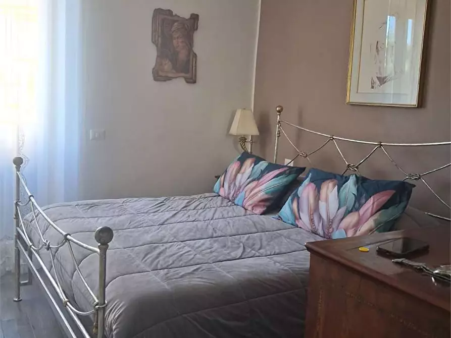 Immagine 7 di Stabile in vendita  a Formia