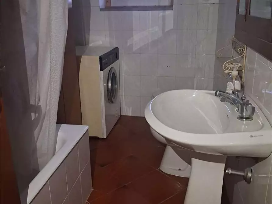 Immagine 10 di Appartamento in affitto  a Formia