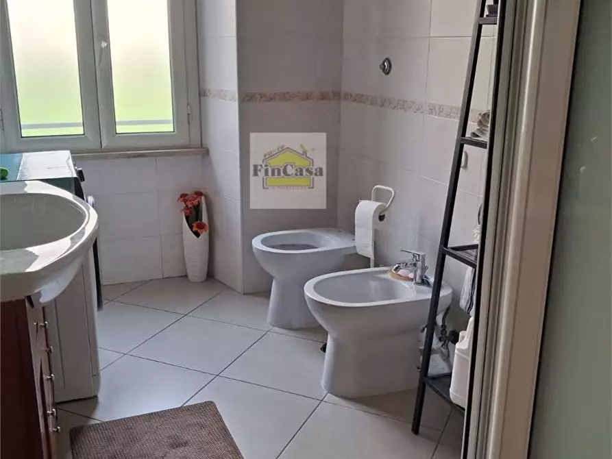 Immagine 11 di Appartamento in vendita  a Formia