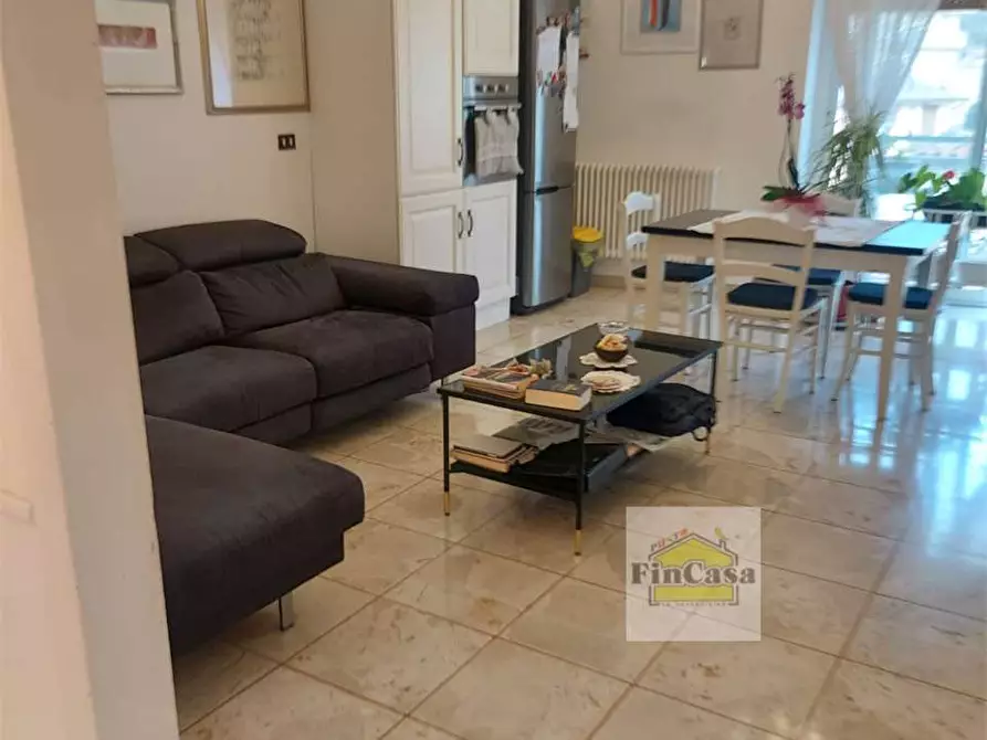 Immagine 2 di Appartamento in vendita  a Itri