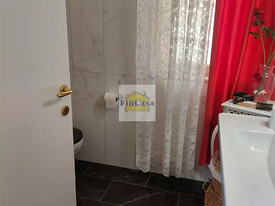 Immagine 8 di Appartamento in vendita  a Itri