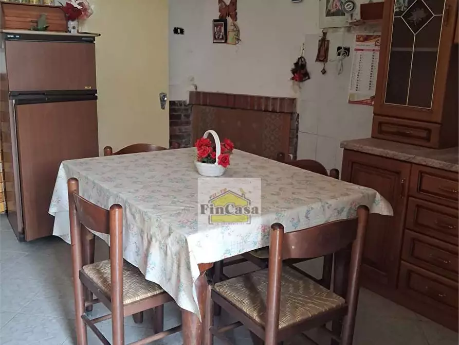 Immagine 2 di Stabile in vendita  a Formia