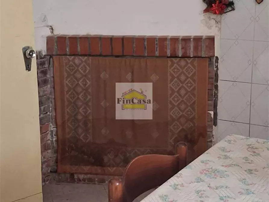 Immagine 7 di Stabile in vendita  a Formia