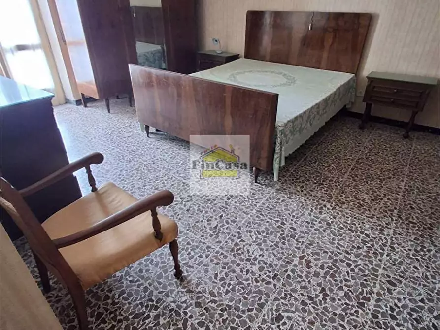 Immagine 11 di Stabile in vendita  a Formia