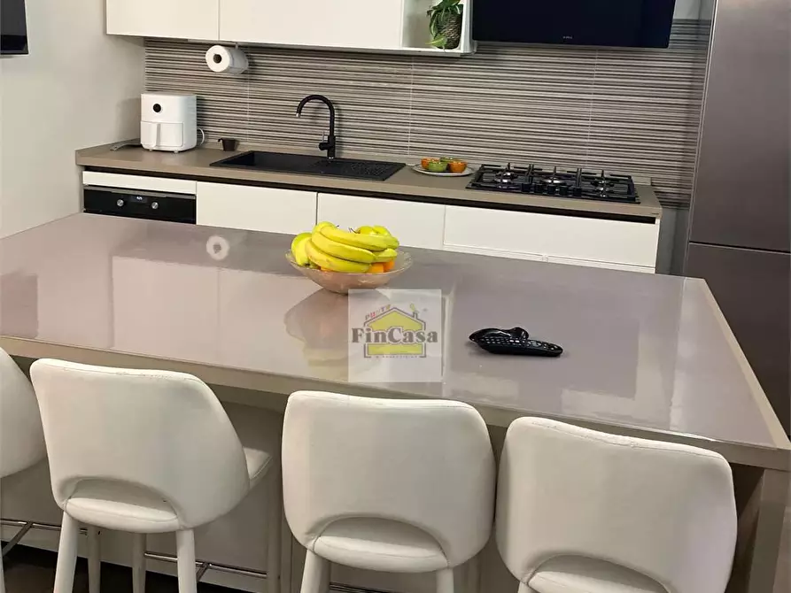 Immagine 1 di Appartamento in vendita  a Formia