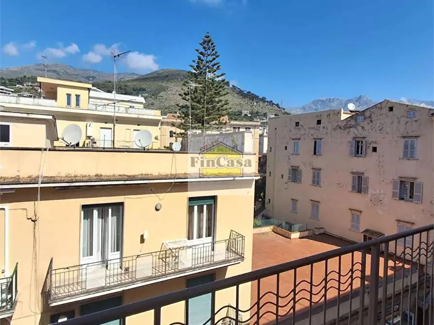 Immagine 13 di Appartamento in vendita  in via rubino  a Formia