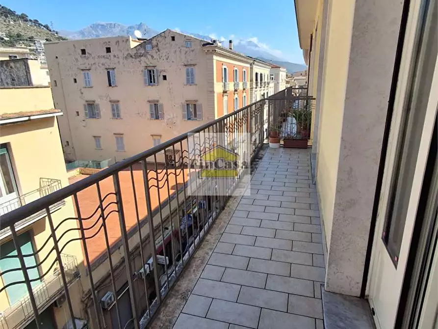 Immagine 14 di Appartamento in vendita  in via rubino  a Formia