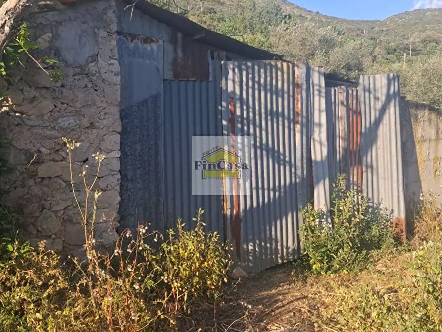Immagine 5 di Rustico / casale in vendita  a Formia