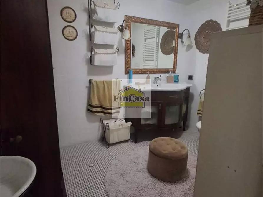 Immagine 9 di Appartamento in vendita  a Formia