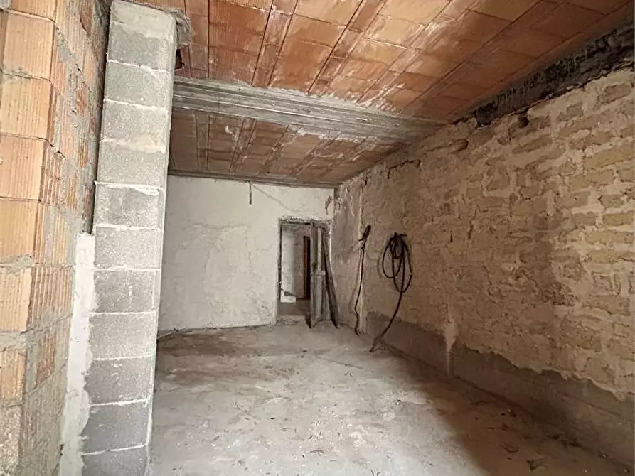 Immagine 23 di Appartamento in vendita  a Itri