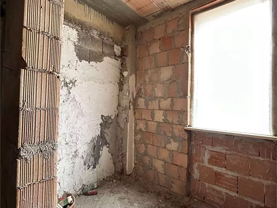 Immagine 25 di Appartamento in vendita  a Itri