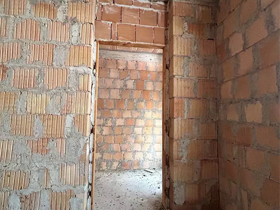 Immagine 30 di Appartamento in vendita  a Itri