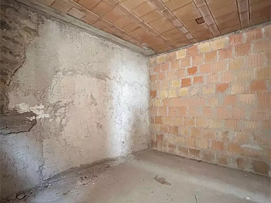 Immagine 34 di Appartamento in vendita  a Itri