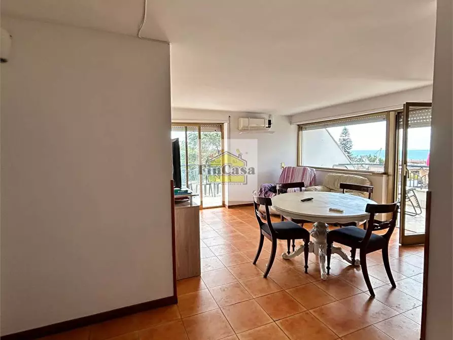 Immagine 2 di Appartamento in affitto  a Formia