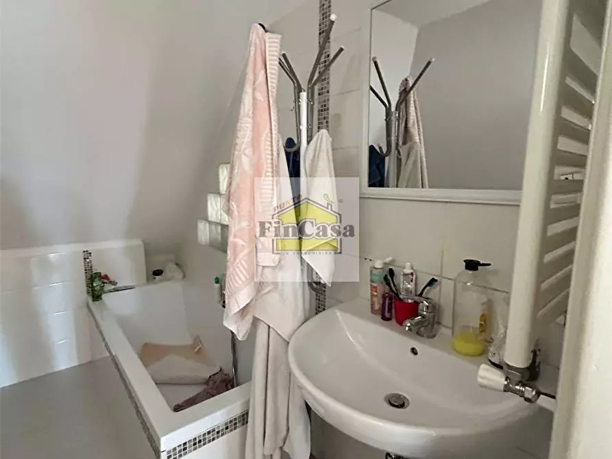 Immagine 19 di Appartamento in affitto  a Formia