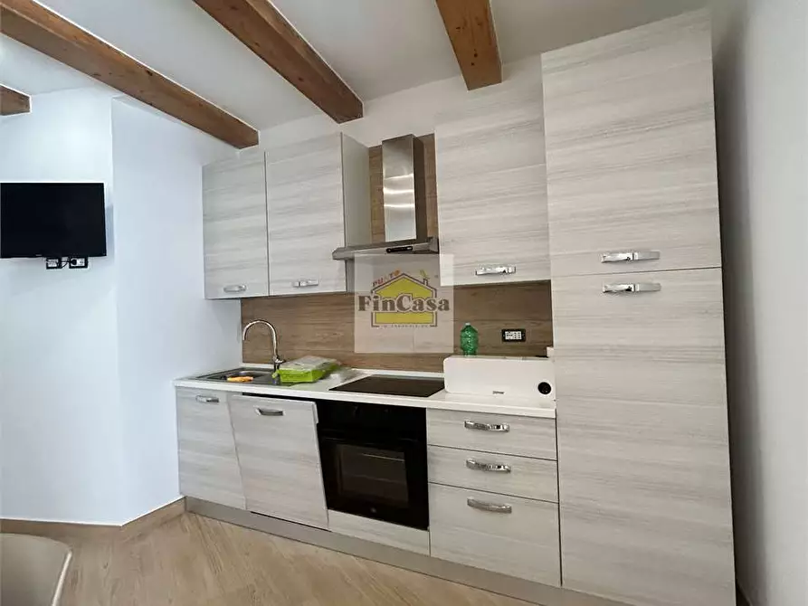 Immagine 4 di Appartamento in affitto  a Itri