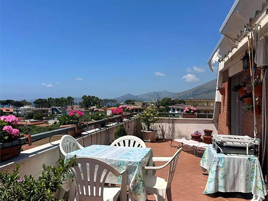 Immagine 11 di Appartamento in affitto  a Formia
