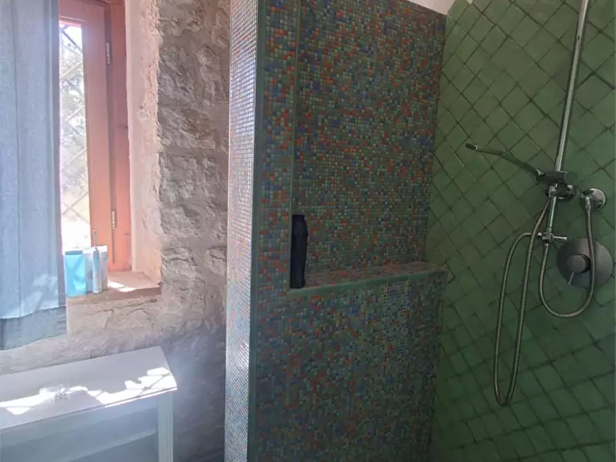 Immagine 14 di Villa in affitto  a Formia