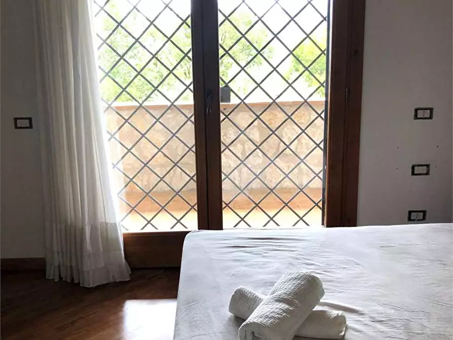 Immagine 24 di Villa in affitto  a Formia