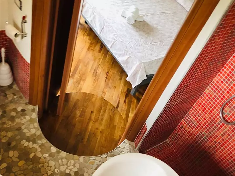 Immagine 26 di Villa in affitto  a Formia