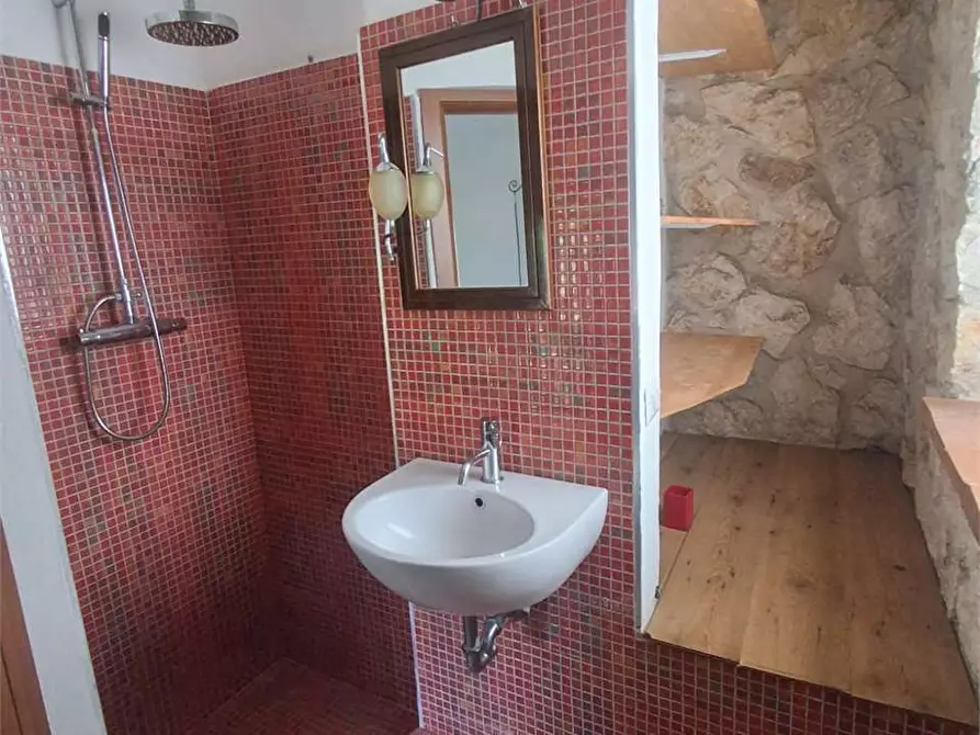 Immagine 29 di Villa in affitto  a Formia