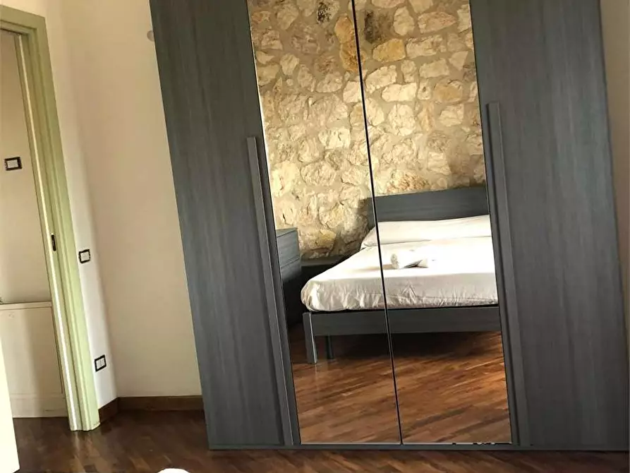 Immagine 33 di Villa in affitto  a Formia