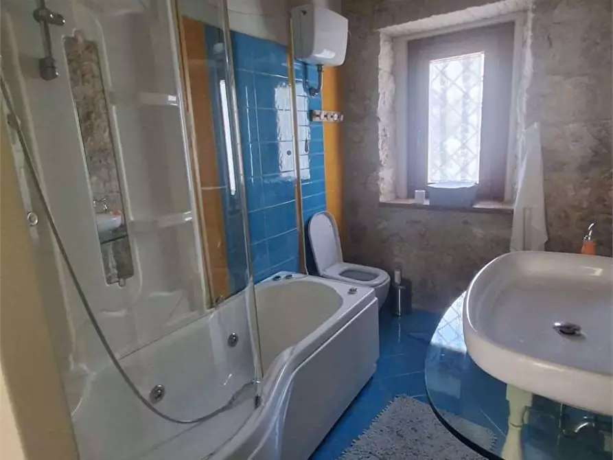 Immagine 39 di Villa in affitto  a Formia
