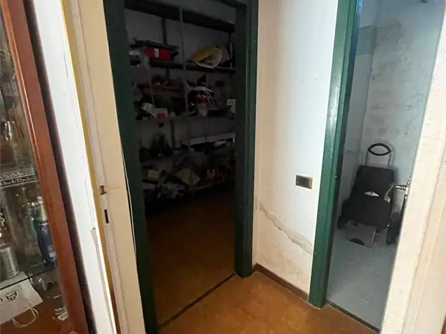 Immagine 22 di Villa in vendita  a Formia