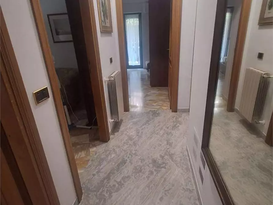 Immagine 17 di Appartamento in vendita  a Formia