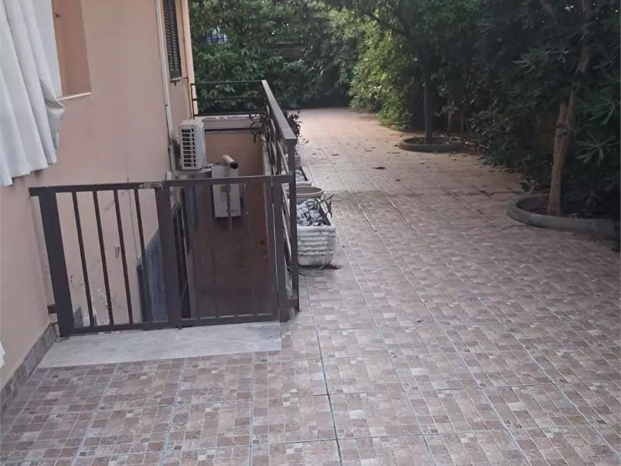Immagine 13 di Villa in affitto  a Formia