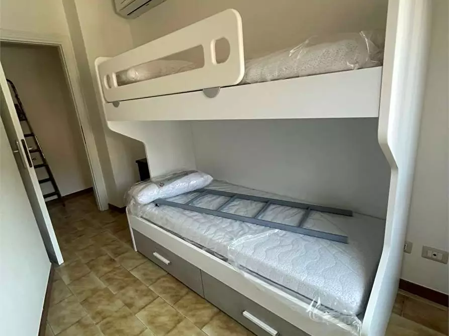 Immagine 14 di Appartamento in affitto  a Itri