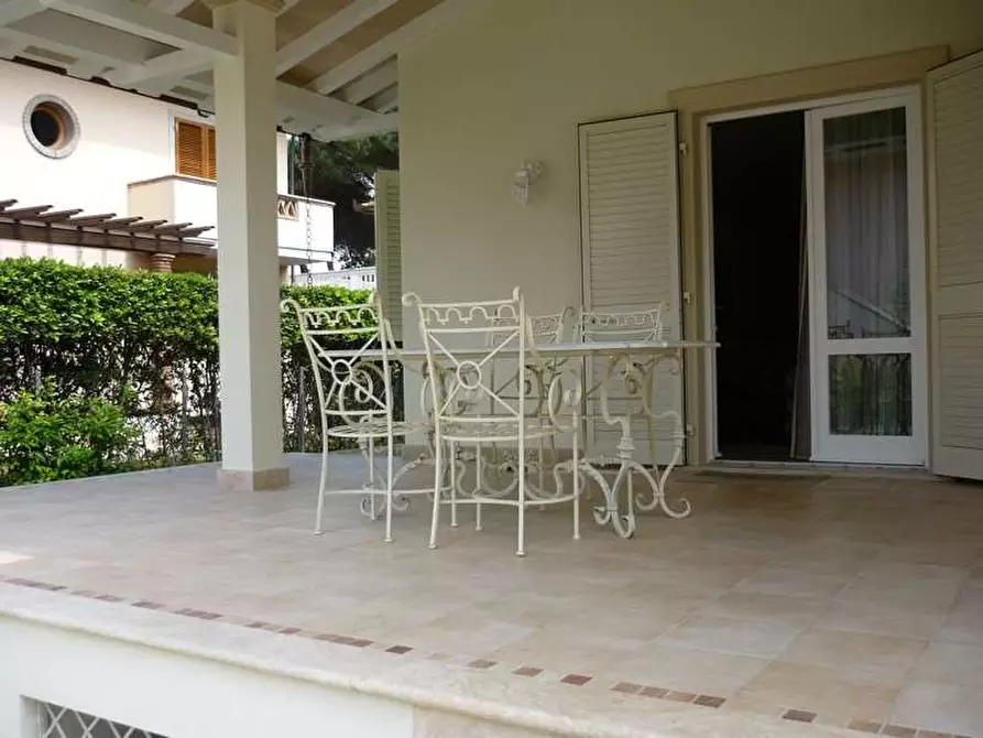 Immagine 5 di Villa in affitto  in Via Tremaiola a Pietrasanta