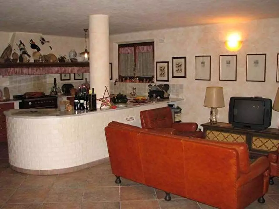 Immagine 10 di Villa in affitto  in Via A.Volta a Forte Dei Marmi