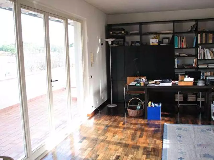 Immagine 21 di Villa in affitto  in Via A.Volta a Forte Dei Marmi