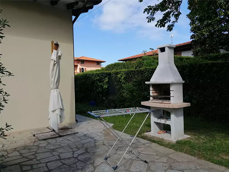 Immagine 22 di Villa in affitto  in Via Piave a Forte Dei Marmi