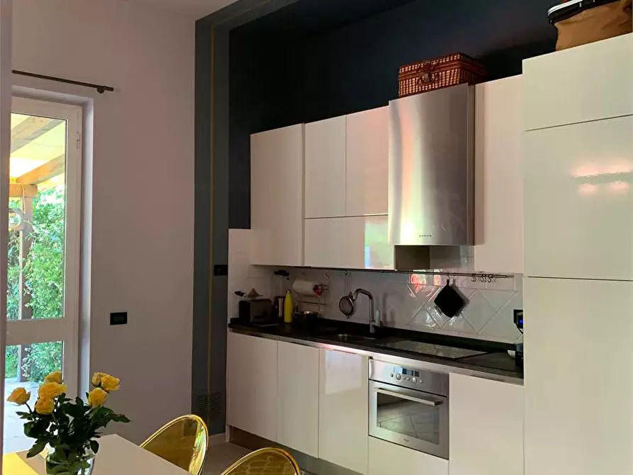 Immagine 14 di Appartamento in vendita  in Via D. Alighieri a Pietrasanta