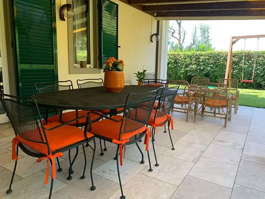 Immagine 3 di Appartamento in vendita  in Via D. Alighieri a Pietrasanta