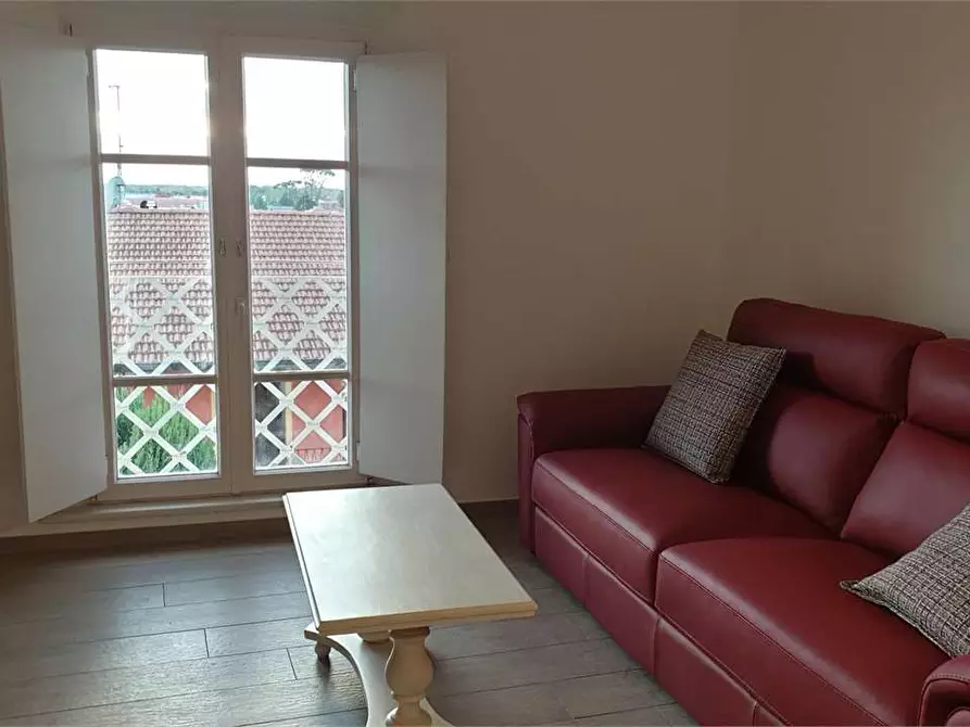 Immagine 3 di Appartamento in vendita  in Via dei Salesiani a Pietrasanta