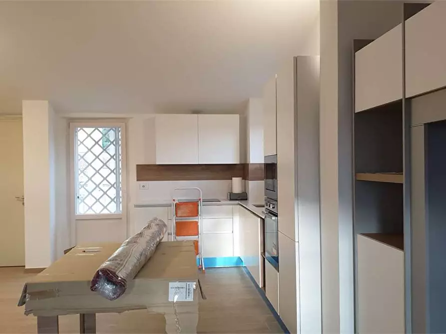 Immagine 7 di Appartamento in vendita  in Via  Oberdan a Pietrasanta