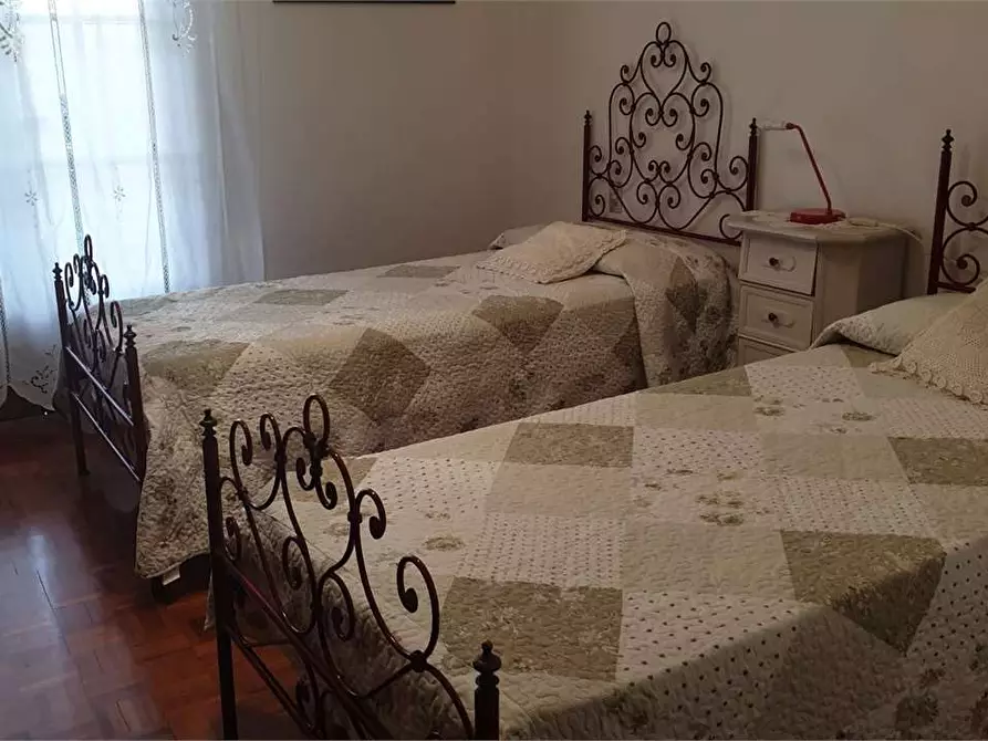 Immagine 40 di Villa in affitto  in Via Colombo a Forte Dei Marmi