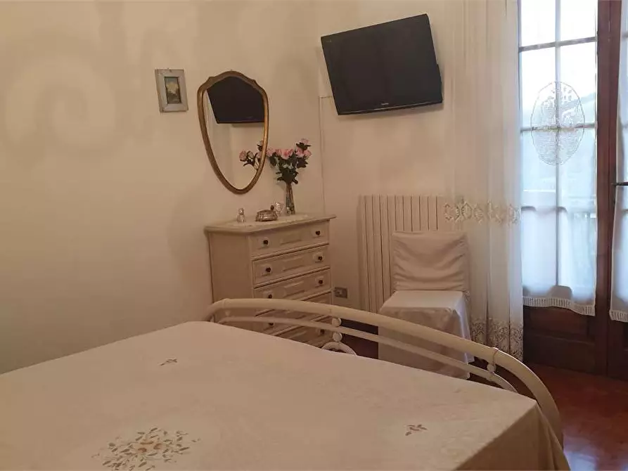 Immagine 39 di Villa in affitto  in Via Colombo a Forte Dei Marmi