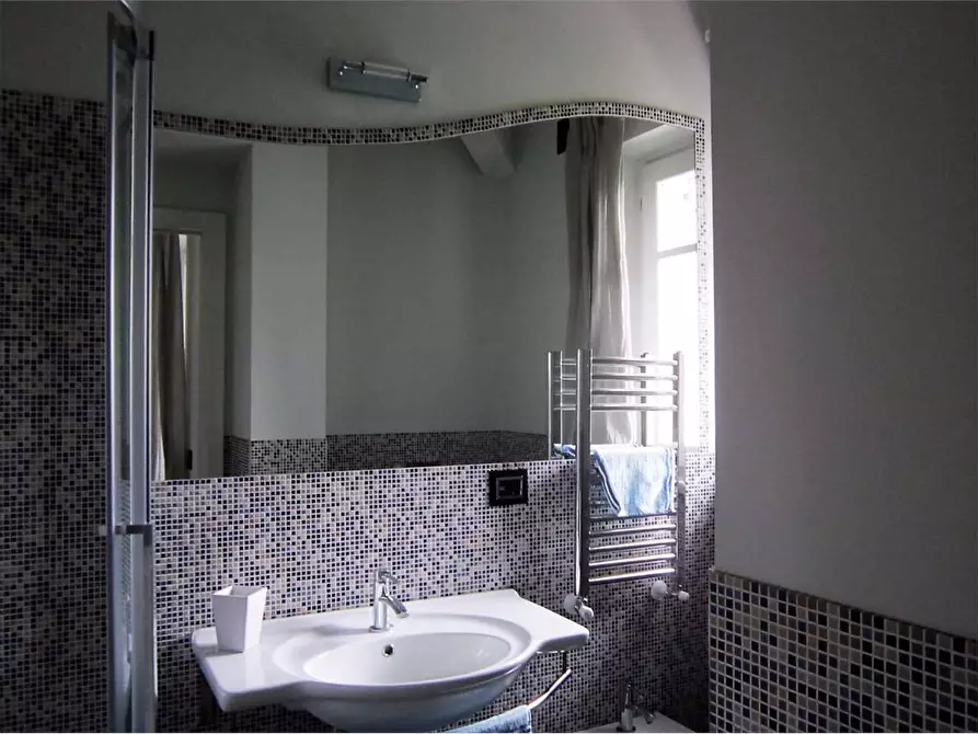 Immagine 23 di Villa in vendita  in Via B. Croce a Forte Dei Marmi