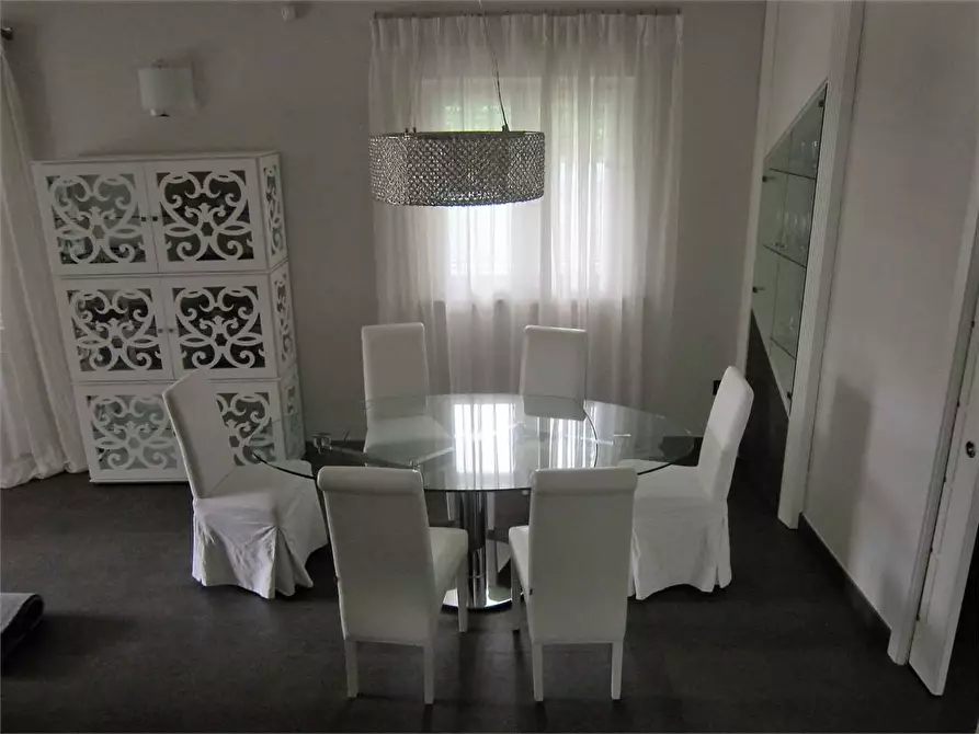 Immagine 12 di Villa in vendita  in Via B. Croce a Forte Dei Marmi