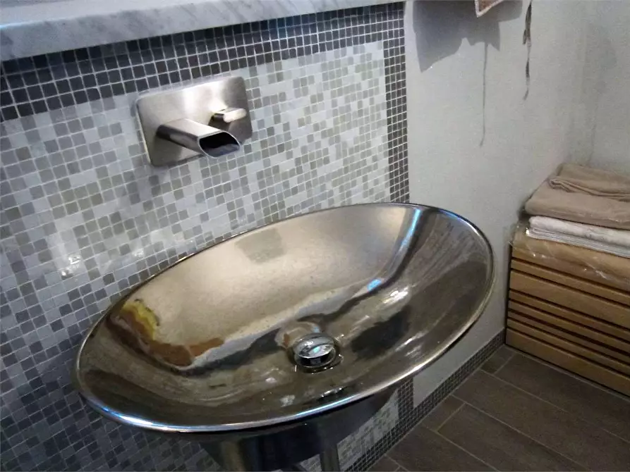 Immagine 28 di Villa in vendita  in Via B. Croce a Forte Dei Marmi