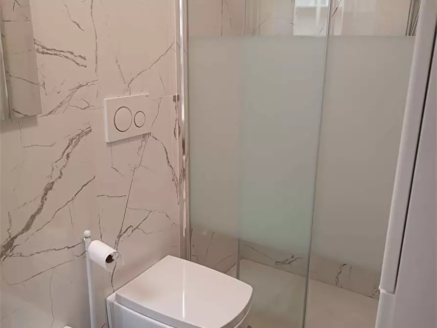 Immagine 14 di Casa indipendente in affitto  in Via Scassi carli a Forte Dei Marmi