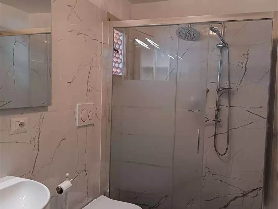 Immagine 18 di Casa indipendente in affitto  in Via Scassi carli a Forte Dei Marmi